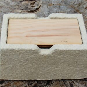 La BoxCultivée rectangulaire multi usage et couvercle en bois gravé